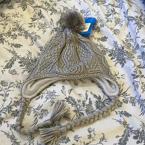 Columbia hat